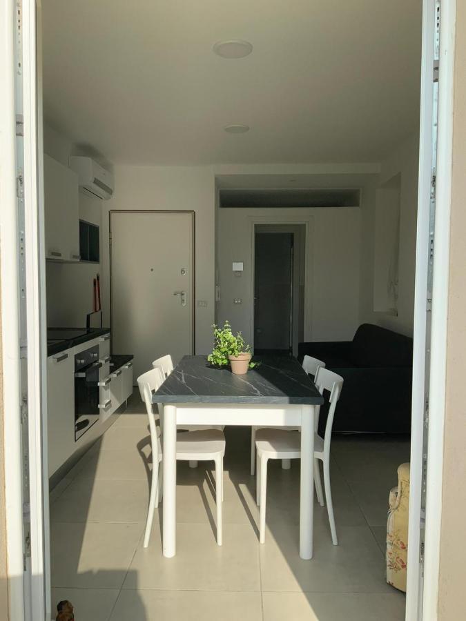 Casa Vacanze Romeo Pietra Ligure Εξωτερικό φωτογραφία
